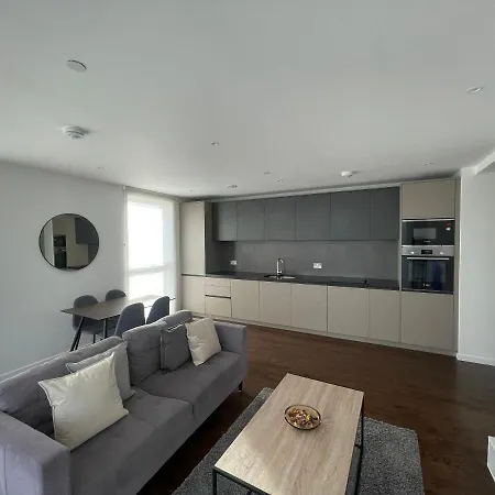 Immaculate 2Bed Apartment In London- City Views Esterno foto