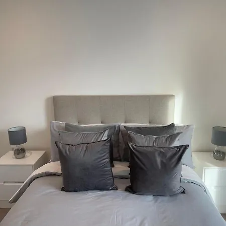 Immaculate 2Bed Apartment In London- City Views Esterno foto